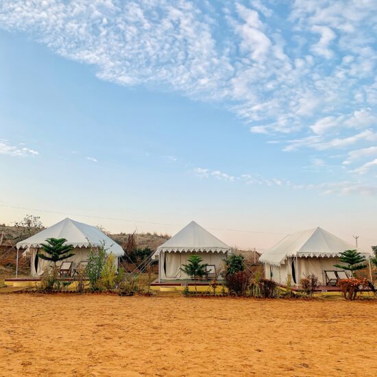Luxury camp in Rajasthan on private luxury tour.
